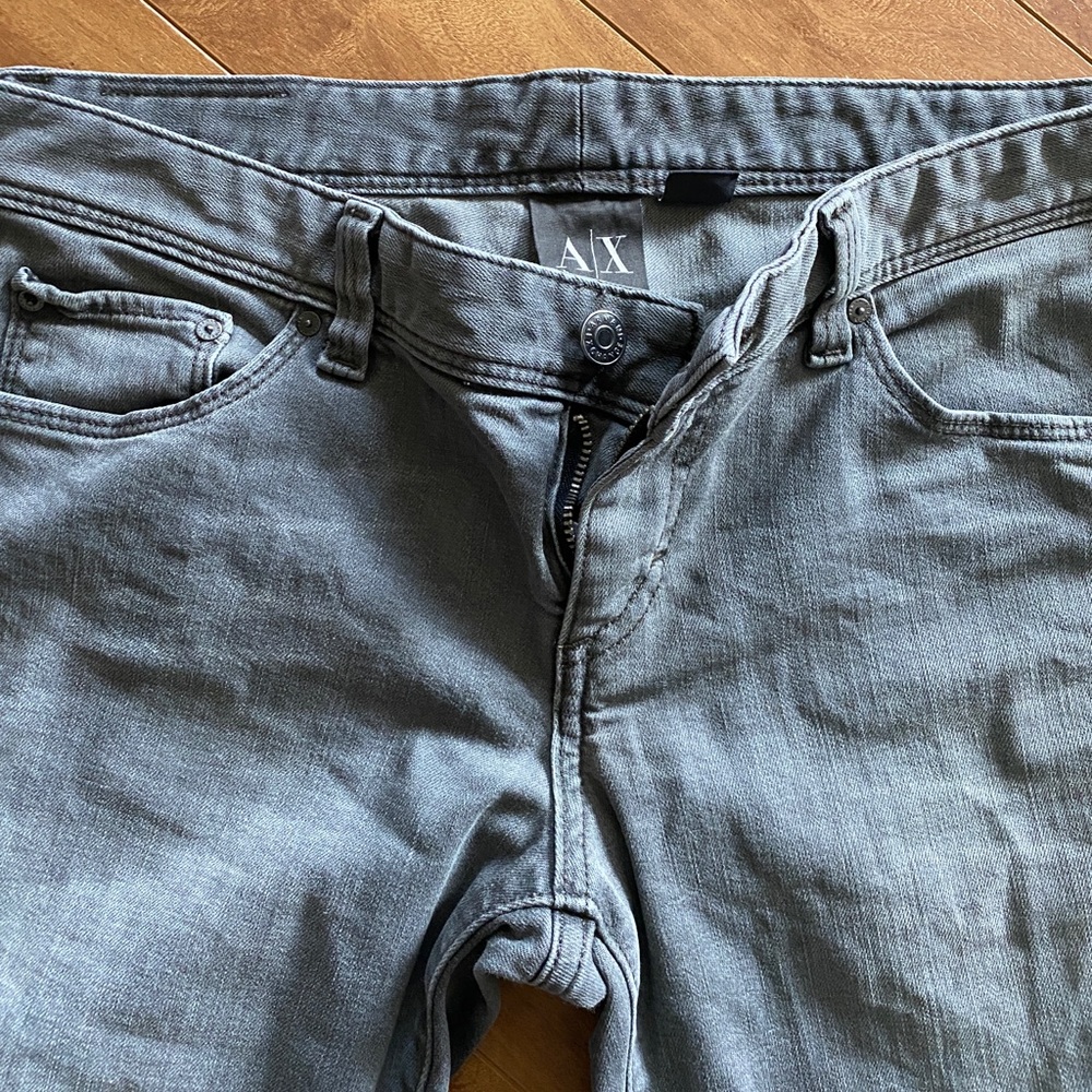 Light grey skinny jeans